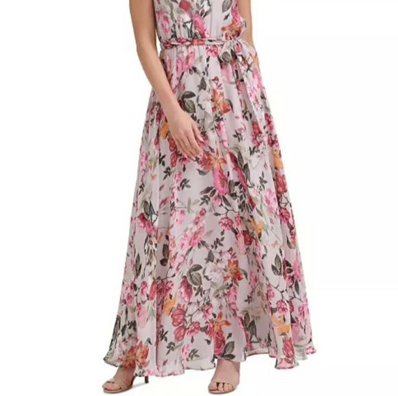 Eliza J Floral-Print Halter-Neck Maxi Dress - Picture 7 of 10